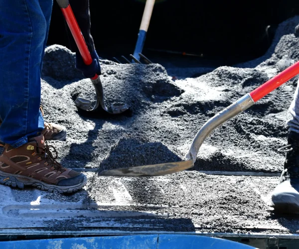 doing-community-service-by-spreading-gravel-with-r-2026-01-09-00-37-06-utc